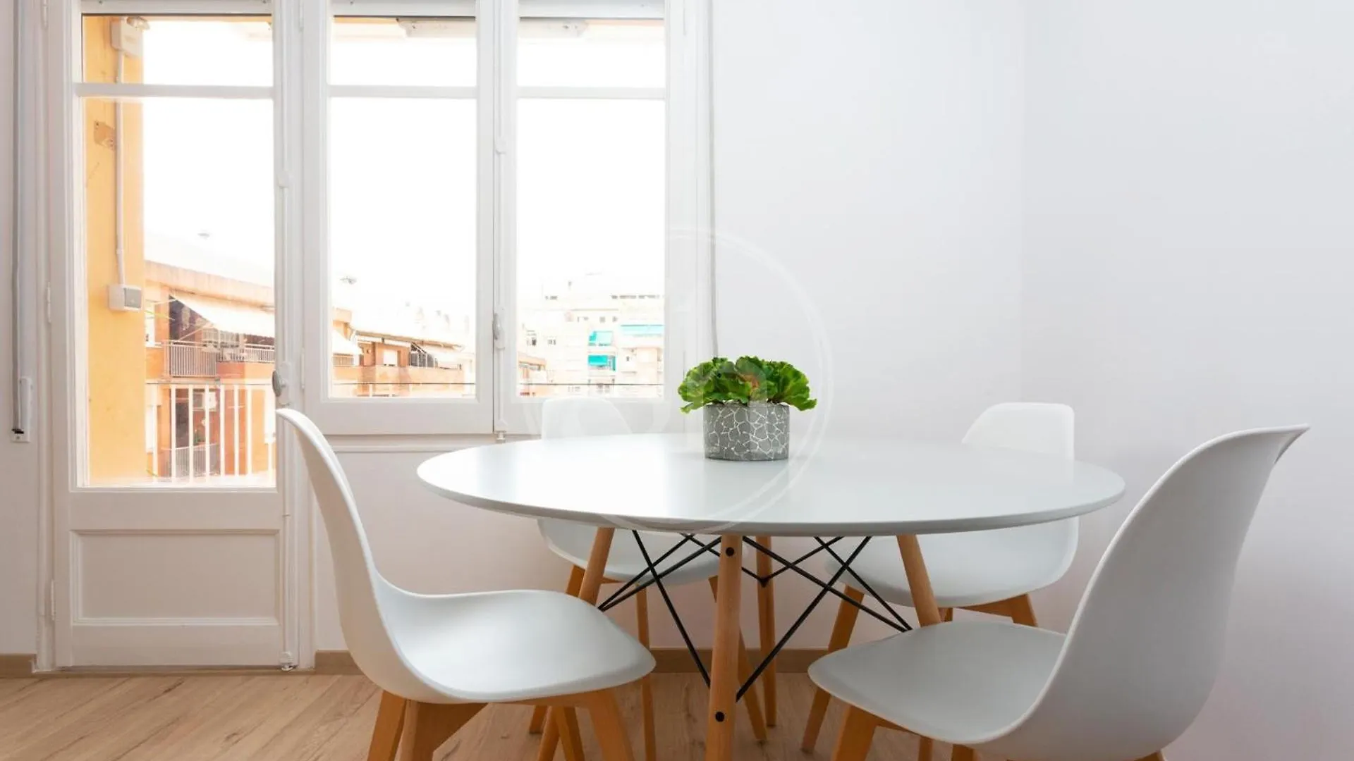 Apartament Comodo Apartamento Para 5 Barcelona